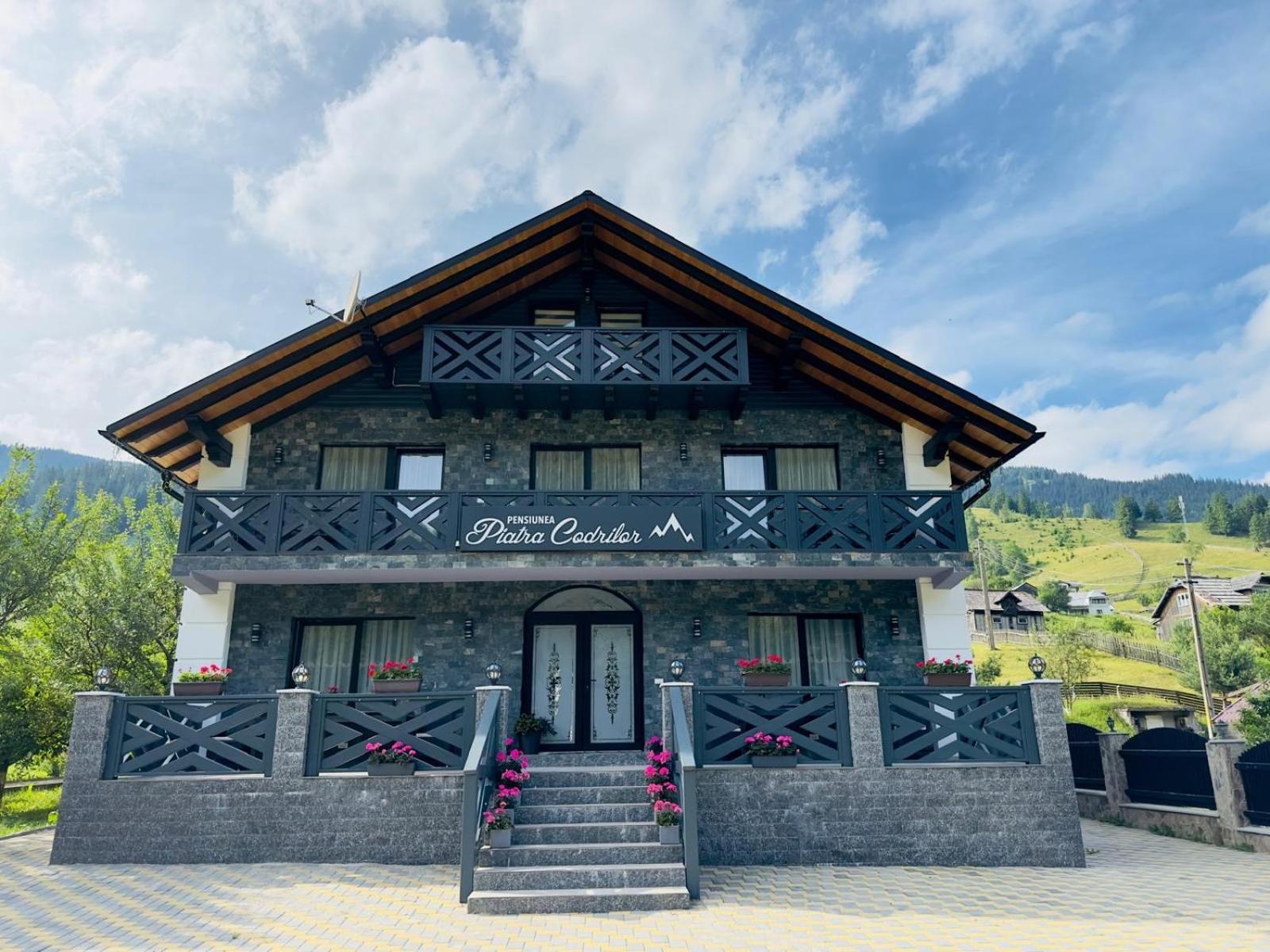 Piatra Codrilor Hotel Dorna Arini Exterior foto